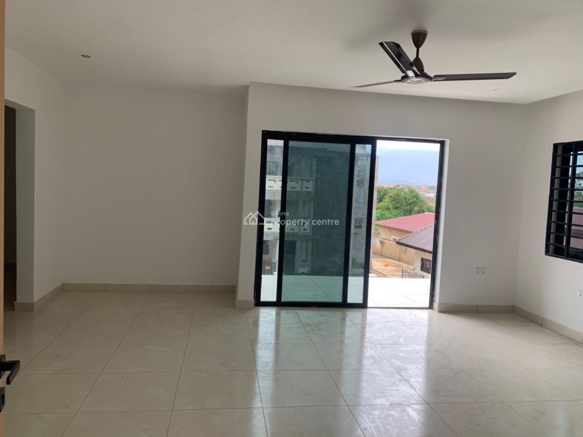 4 Bedrooms House with Boys Quarters, Oyarifa, La Nkwantanang Madina Municipal, Accra, Detached Duplex for Sale