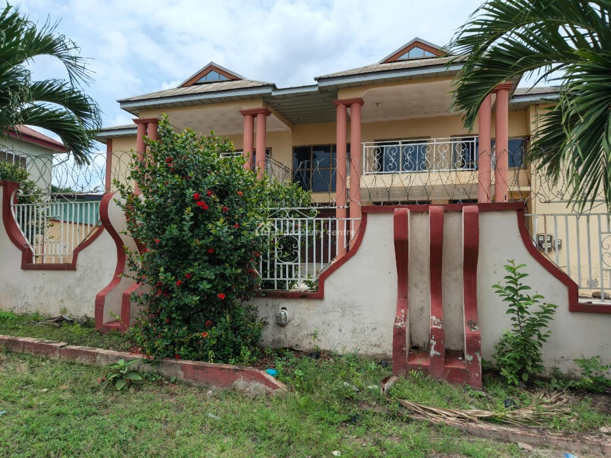 8 Bedrooms, Ejisu, Ejisu-juaben Municipal, Ashanti, House for Sale