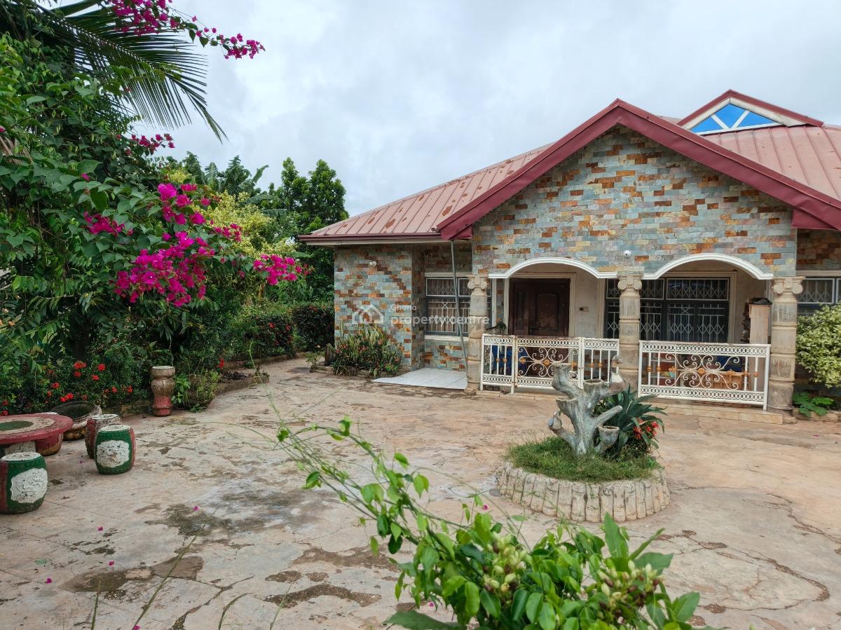 4 Bedrooms, Santasi Trede, Kumasi Metropolitan, Ashanti, House for Sale