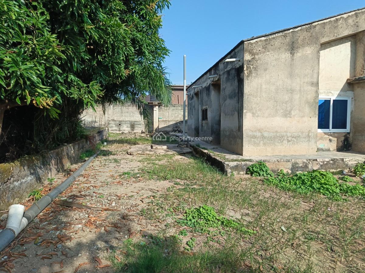 4 Bedrooms, Duase New Site, Near Buokrom, Kumasi Airport., Kumasi Metropolitan, Ashanti, House for Sale