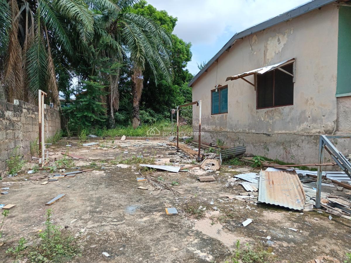 Plot            ( Buokrom Estate a Line), Buokrom Estate a Line., Kumasi Metropolitan, Ashanti, Residential Land for Sale
