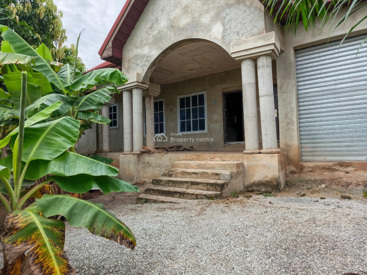 5 Bedrooms, Santasi Nkoransa, Kumasi Metropolitan, Ashanti, House for Sale