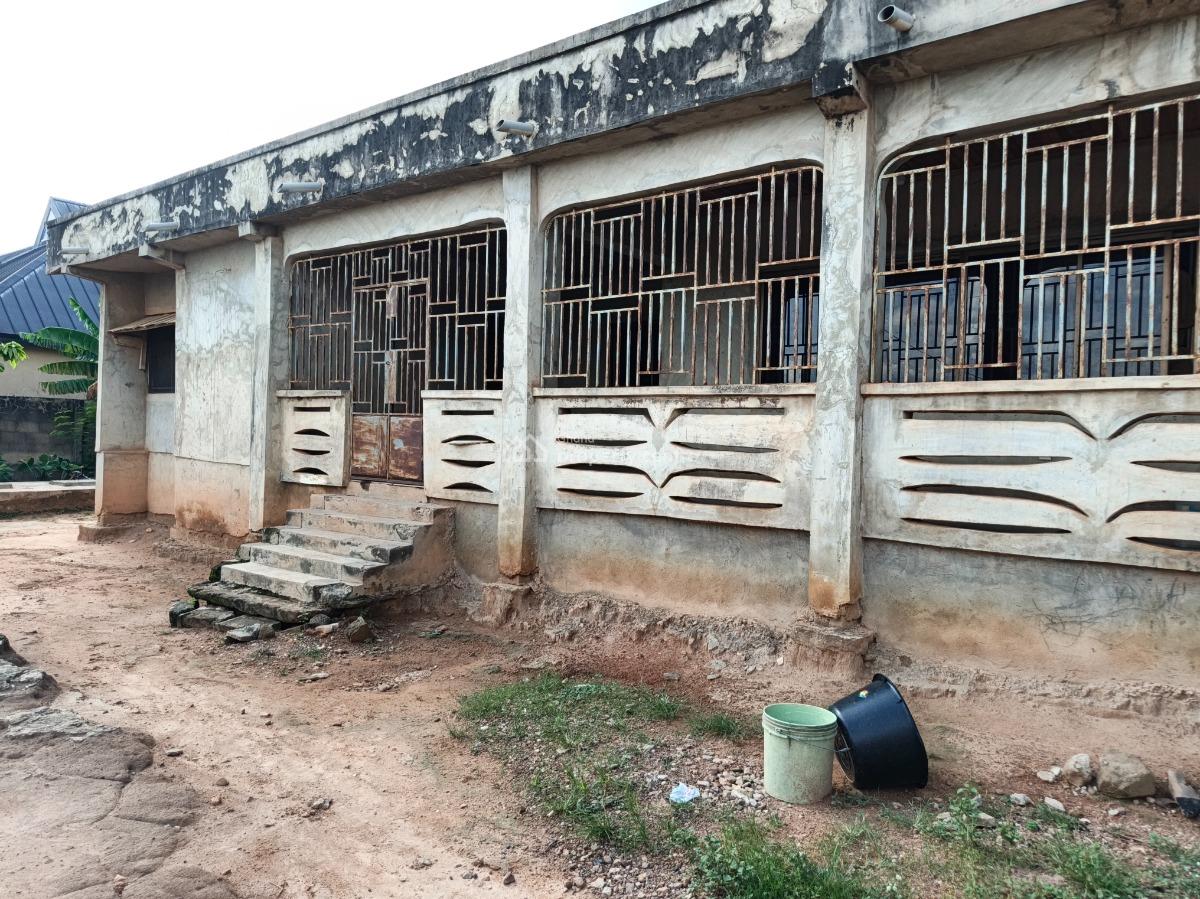 7 Bedrooms House, Emina, Near Tech, Knust, Boadi., Kumasi Metropolitan, Ashanti, House for Sale