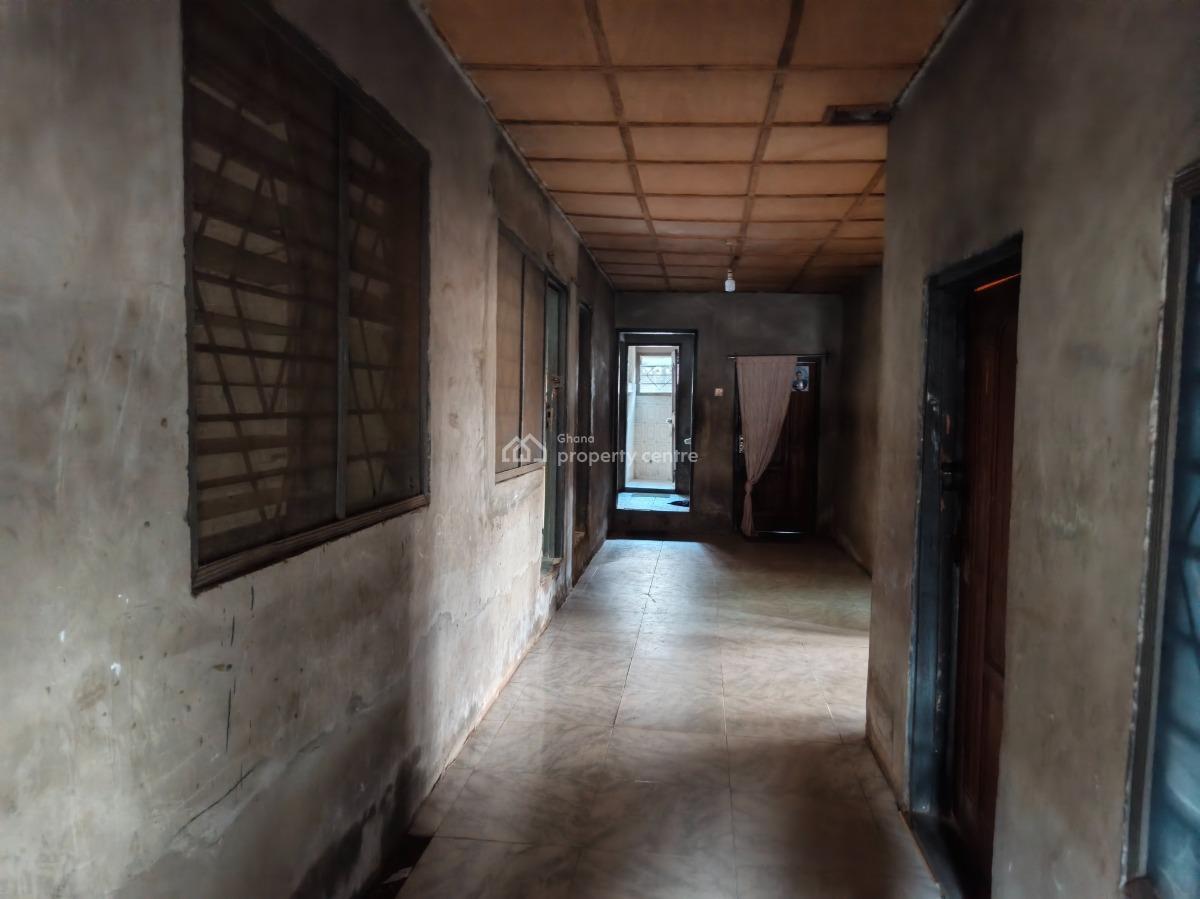 7 Bedrooms House, Emina, Near Tech, Knust, Boadi., Kumasi Metropolitan, Ashanti, House for Sale