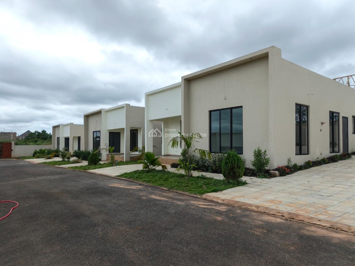 3 Bedrooms.   ( Gated Homes), Abuakwa Akropong, Kumasi Metropolitan, Ashanti, House for Sale