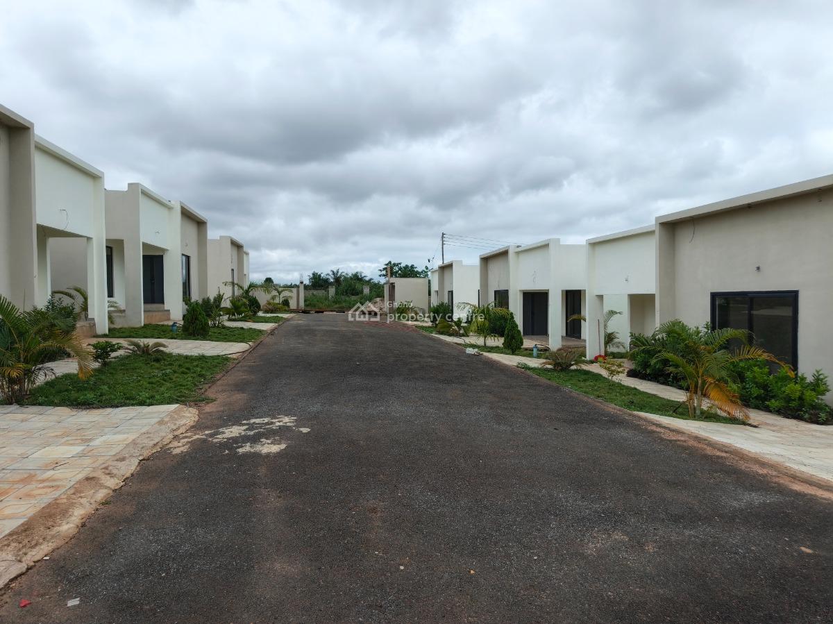 3 Bedrooms.   ( Gated Homes), Abuakwa Akropong, Kumasi Metropolitan, Ashanti, House for Sale