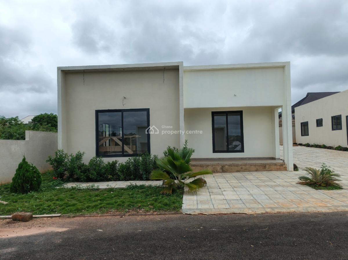 Gated Estate Homes ( 2 & 3 Bedrooms Houses), Abuakwa Akropong, Atwima Nwabiagya, Ashanti, House for Sale
