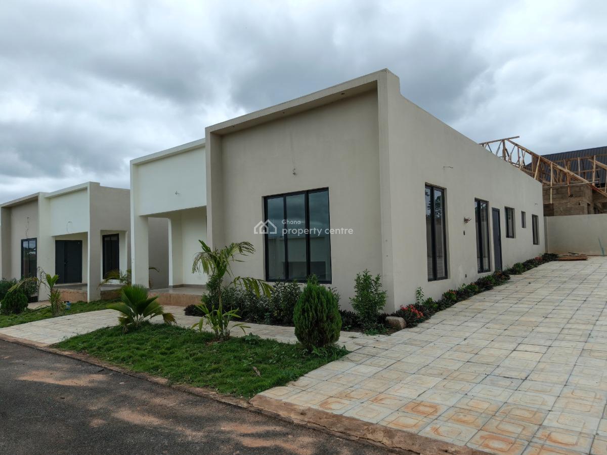 Gated Estate Homes ( 2 & 3 Bedrooms Houses), Abuakwa Akropong, Atwima Nwabiagya, Ashanti, House for Sale