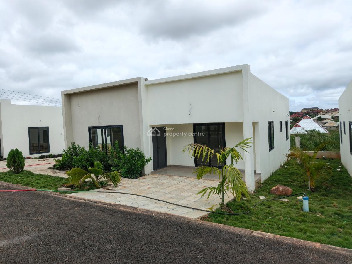 Gated Estate Homes ( 2 & 3 Bedrooms Houses), Abuakwa Akropong, Atwima Nwabiagya, Ashanti, House for Sale