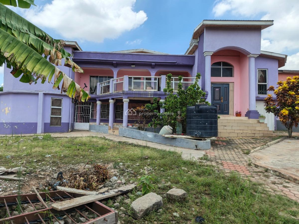 6 Bedrooms, Kronum Afrancho, Kumasi Metropolitan, Ashanti, House for Sale