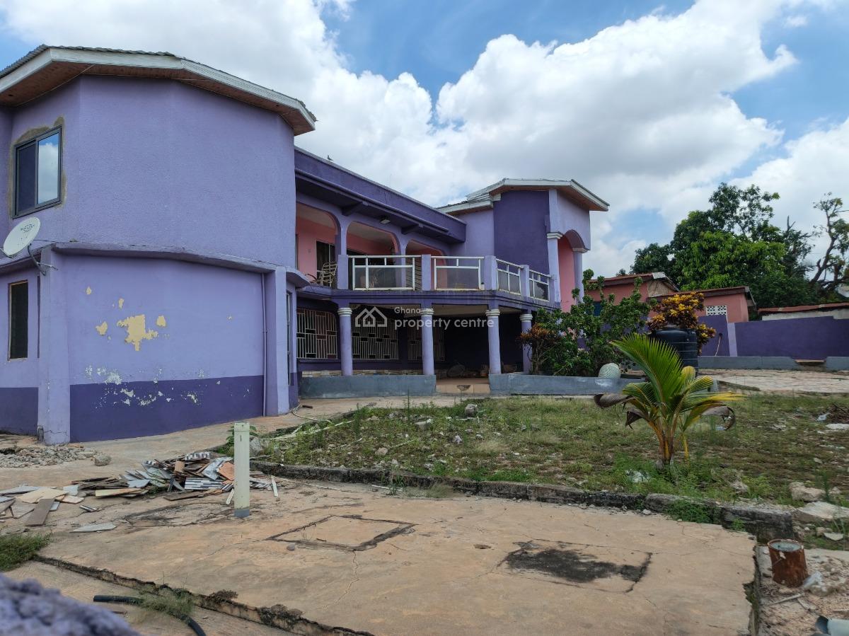 6 Bedrooms, Kronum Afrancho, Kumasi Metropolitan, Ashanti, House for Sale