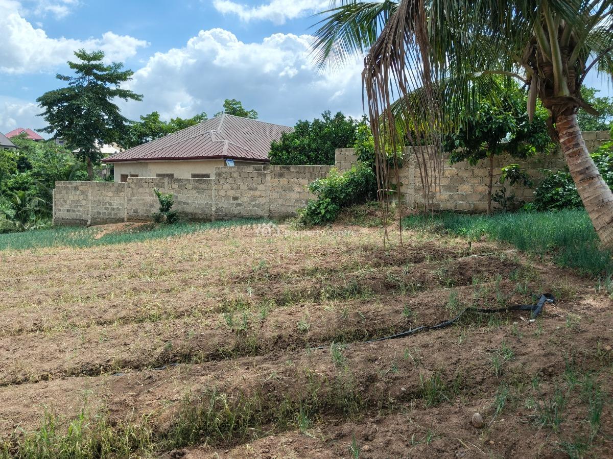 Plot.            ( 5th Plot Main Road), Asuofia Nketia. on Abrepo Road., Kumasi Metropolitan, Ashanti, Land for Sale