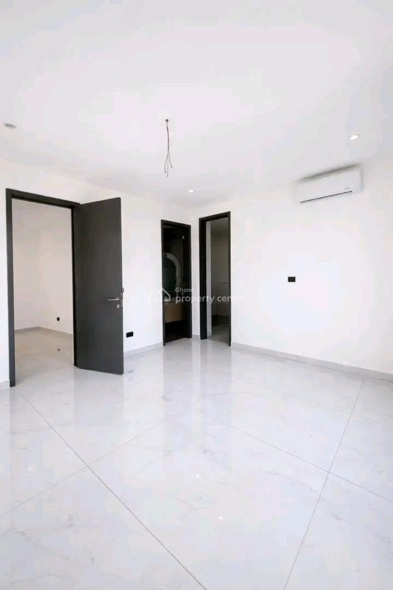 6bedroom House, East Legon -ajirinjanor.  Luxury, East Legon, Accra, Detached Bungalow for Sale