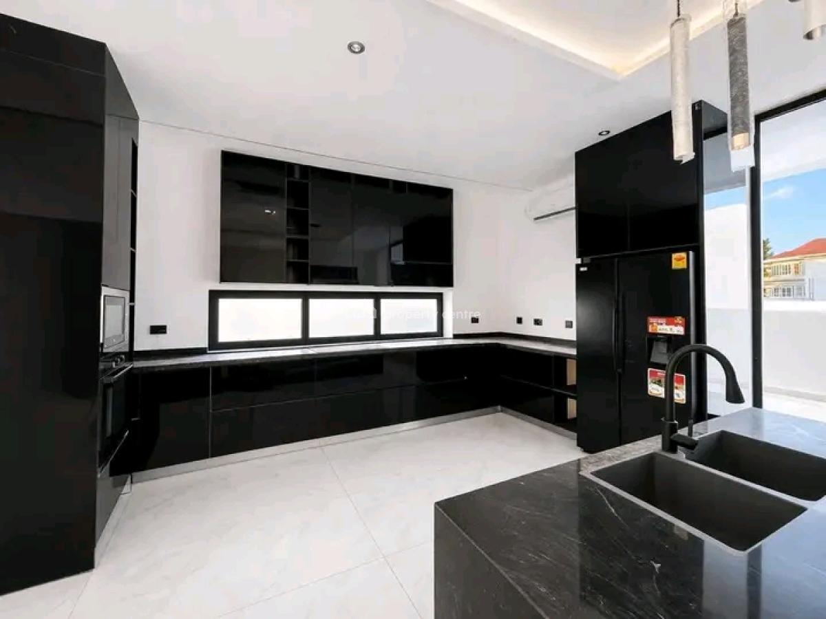 6bedroom House, East Legon -ajirinjanor.  Luxury, East Legon, Accra, Detached Bungalow for Sale