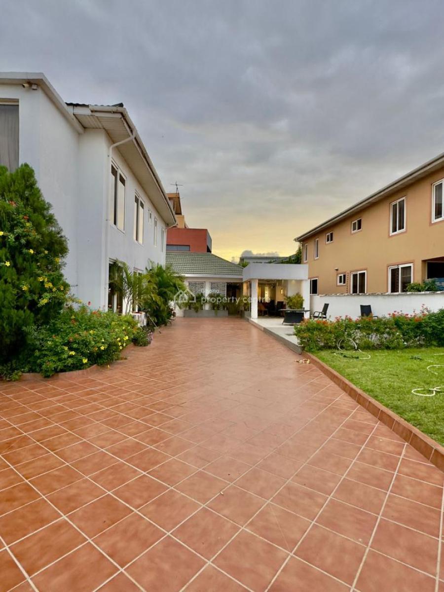 Luxurious Furnished 4 Bedrooms with 2 Bedroom Maid Quarters, Free Zones, Cantonments, Accra, Detached Bungalow for Sale