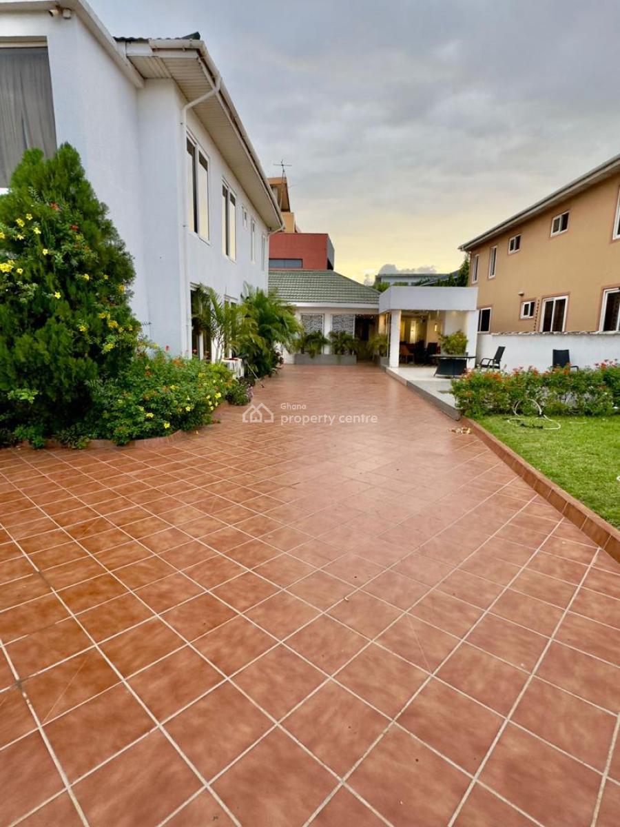Luxurious Furnished 4 Bedrooms with 2 Bedroom Maid Quarters, Free Zones, Cantonments, Accra, Detached Bungalow for Sale