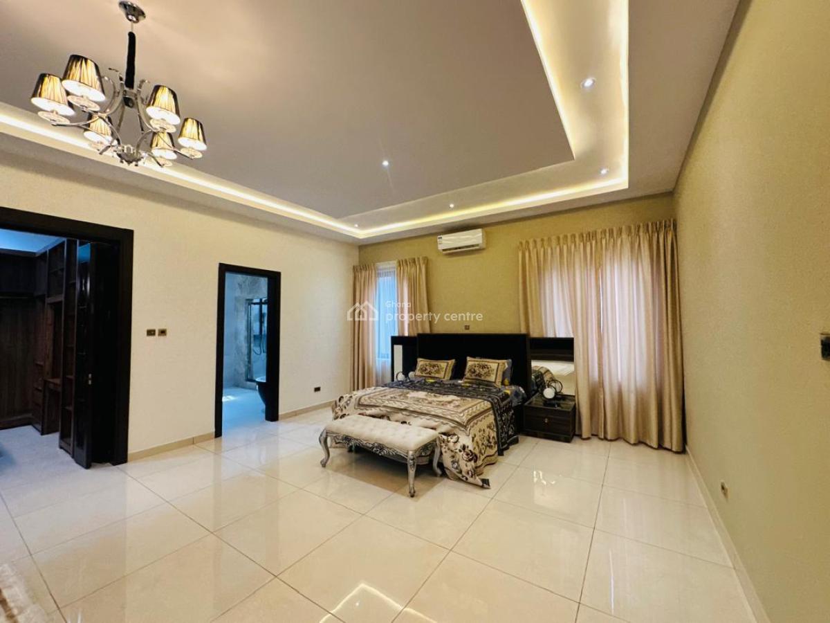 5 Bedroom House, East Airport, Airport Residential Area, Accra, Detached Bungalow for Sale