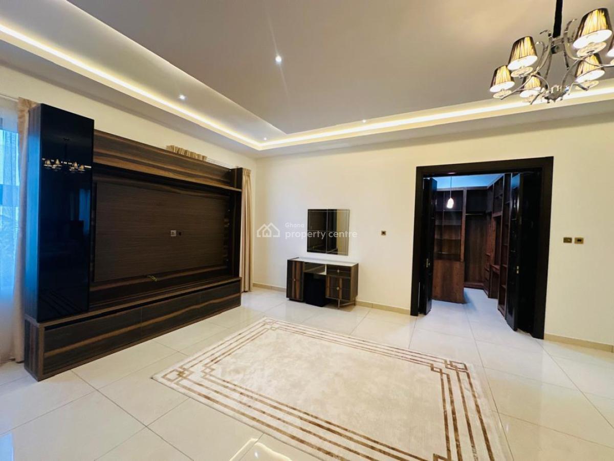 5 Bedroom House, East Airport, Airport Residential Area, Accra, Detached Bungalow for Sale