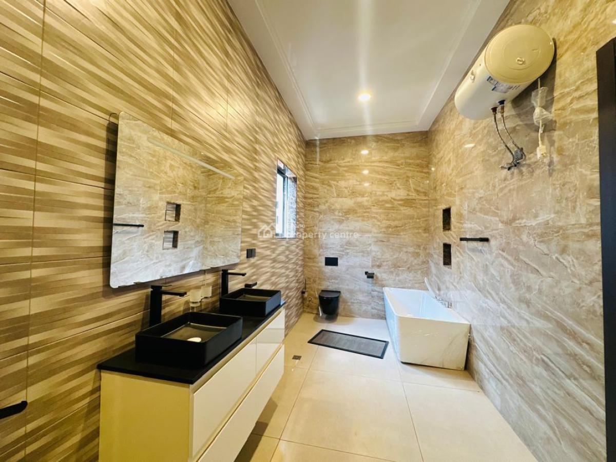5 Bedroom House, East Airport, Airport Residential Area, Accra, Detached Bungalow for Sale