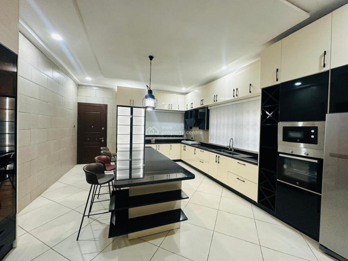 5 Bedroom House, East Airport, Airport Residential Area, Accra, Detached Bungalow for Sale