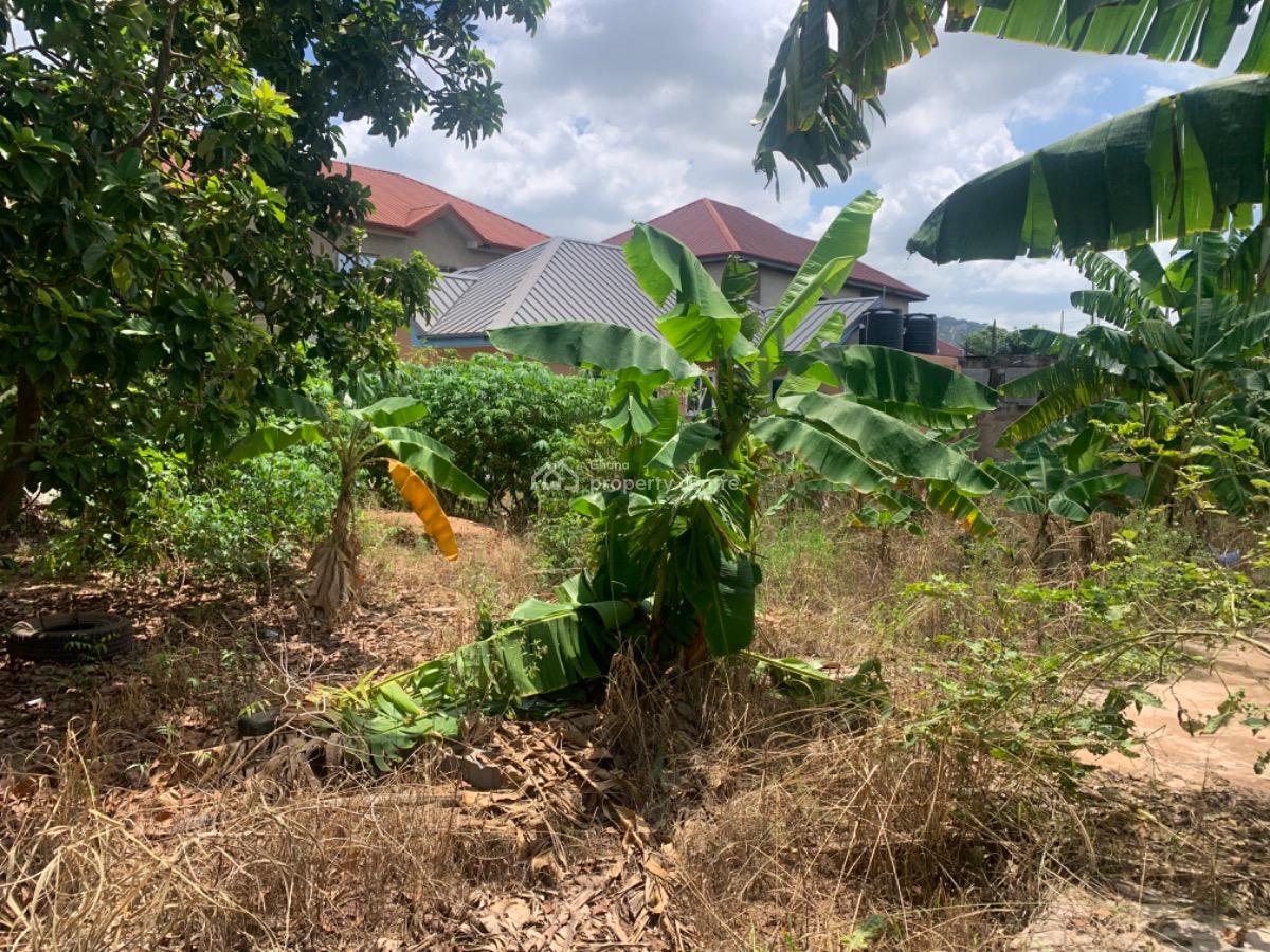 3 Bedrooms Old House, Ayimensah, Oyarifa, La Nkwantanang Madina Municipal, Accra, Detached Duplex for Sale