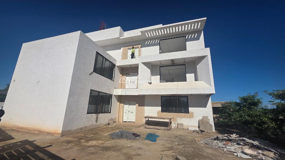 4 Bedroom House with Elevator at Cantonment, Cantonment, Accra Metropolitan, Accra, House for Sale