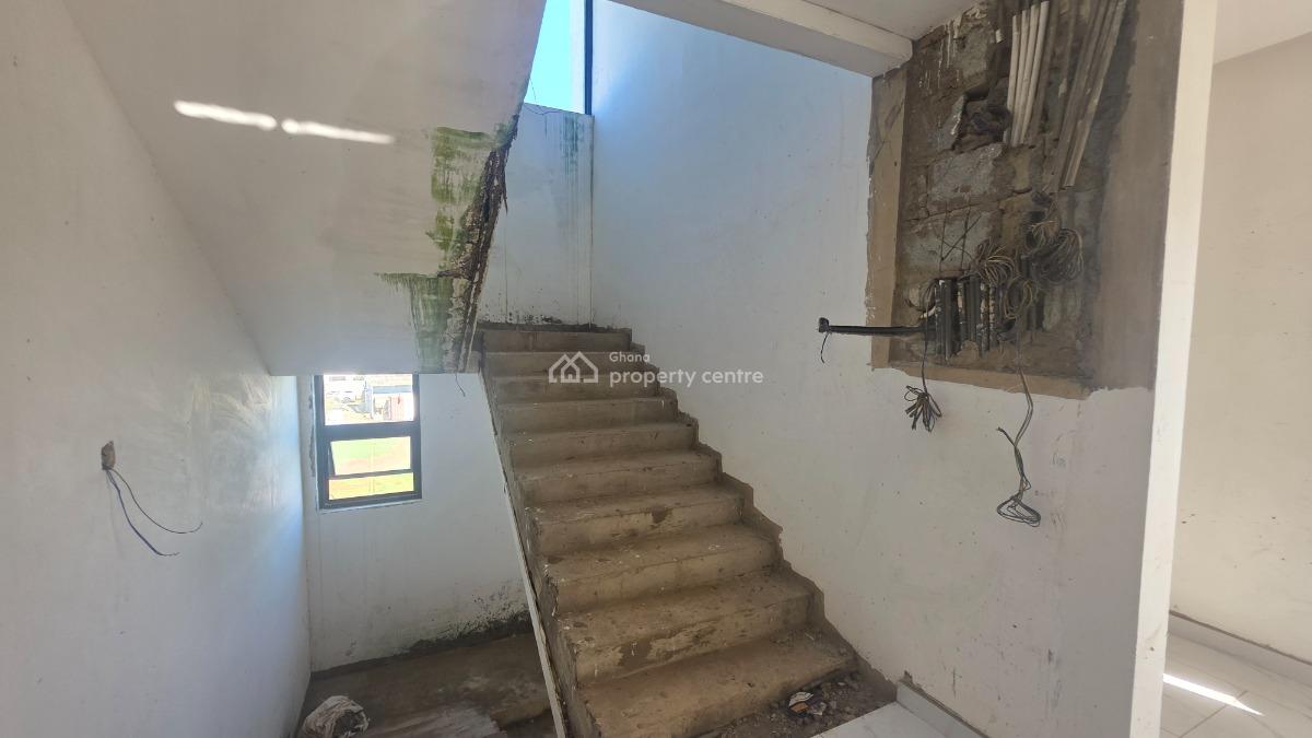 4 Bedroom House with Elevator at Cantonment, Cantonment, Accra Metropolitan, Accra, House for Sale