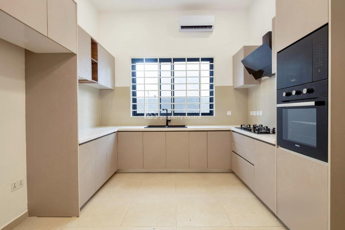 4 Bedroom Townhouse with Private Pool in a Gated Community, North Legon, Accra, Townhouse for Sale