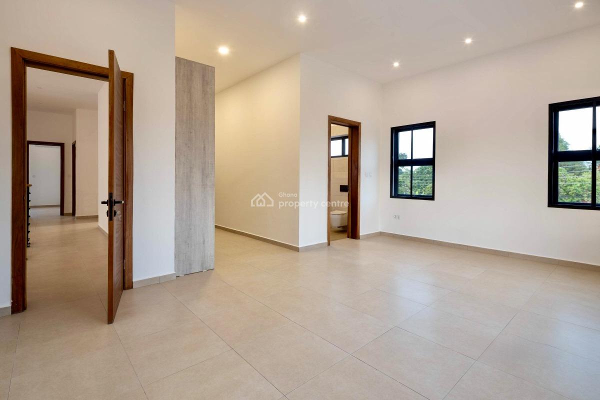 4 Bedroom Townhouse with Private Pool in a Gated Community, North Legon, Accra, Townhouse for Sale