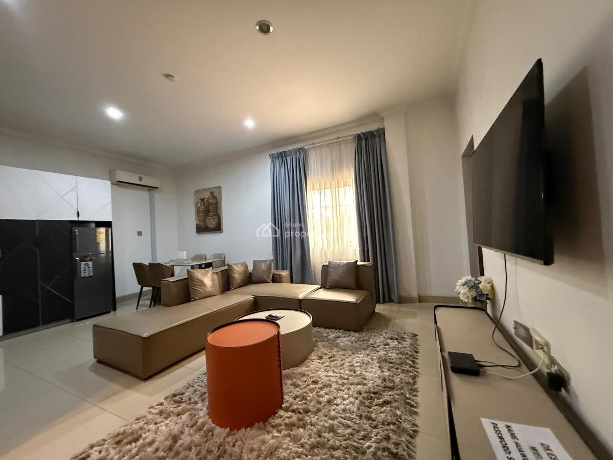 Furnished 2 Bedroom Apartment in a Gated Community with Swimming Pool, North Ridge, Accra, Apartment for Rent