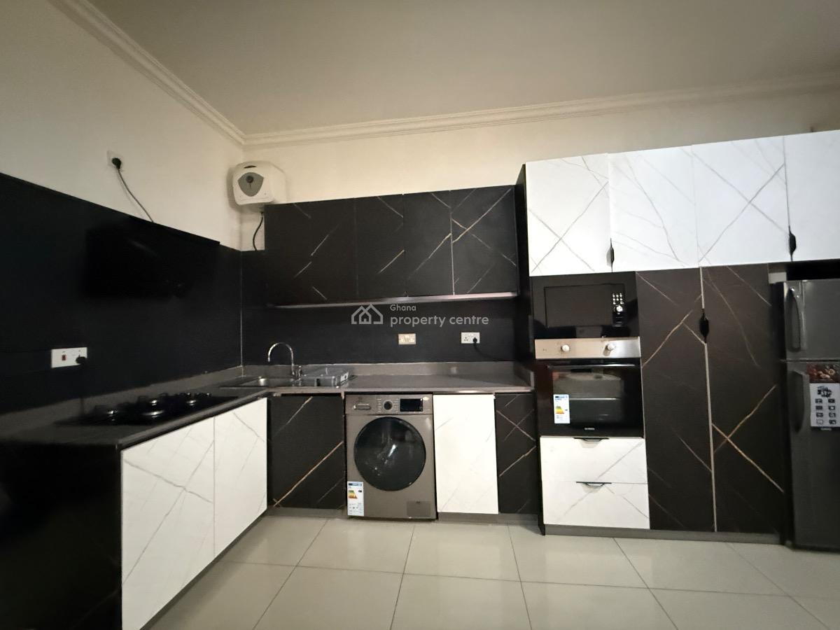 Furnished 2 Bedroom Apartment in a Gated Community with Swimming Pool, North Ridge, Accra, Apartment for Rent