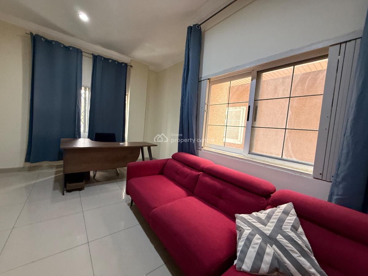 Furnished 4 Bed Duplex with Study in a Gated Community with Pool, North Ridge, Accra, Detached Duplex for Rent