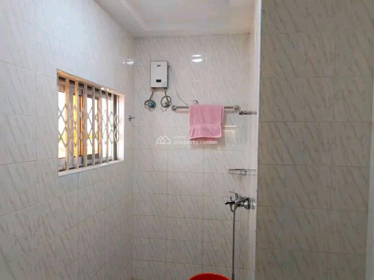 Decent 2-bedroom Flat @teshie Bushroad, Ghana, Bushroad, Teshie New Town, Accra, Apartment for Rent