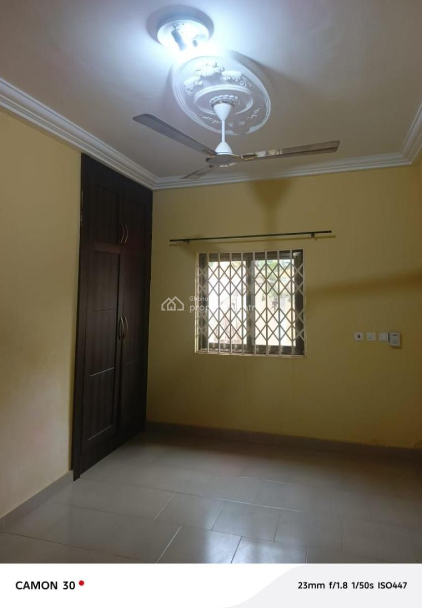 Decent 3-bed Home @ Adenta (amrahia), Ghana, Amrahia, Adenta Municipal, Accra, House for Sale