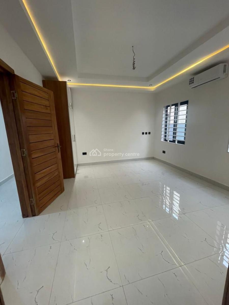 Modern 3-bedroom Home @ Ayi Mensah, Oyarifa, La Nkwantanang Madina Municipal, Accra, Detached Bungalow for Sale