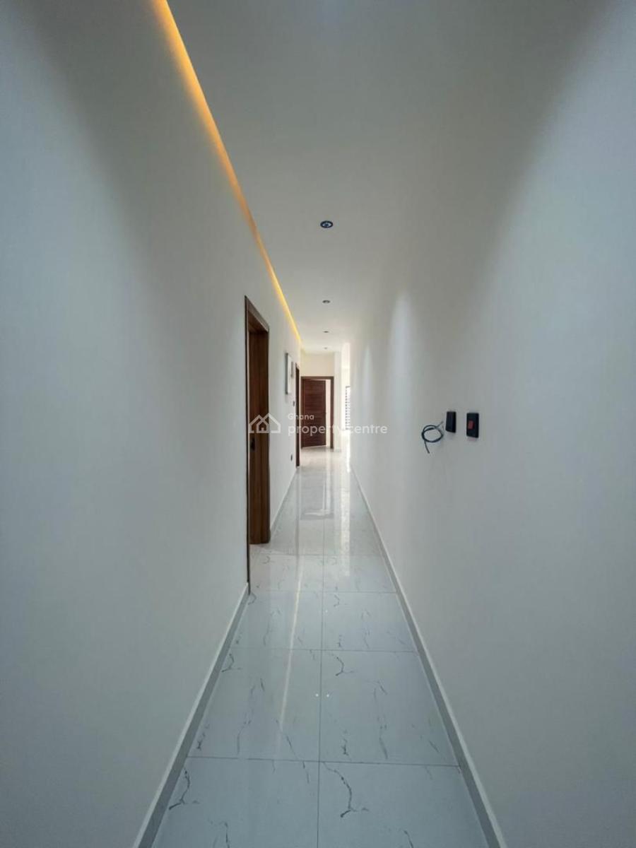 Modern 3-bedroom Home @ Ayi Mensah, Oyarifa, La Nkwantanang Madina Municipal, Accra, Detached Bungalow for Sale