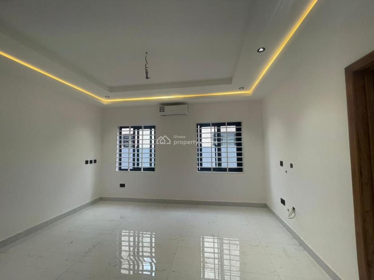 Modern 3-bedroom Home @ Ayi Mensah, Oyarifa, La Nkwantanang Madina Municipal, Accra, Detached Bungalow for Sale