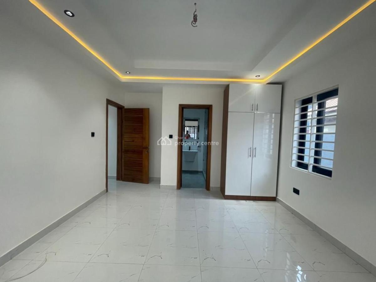 Modern 3-bedroom Home @ Ayi Mensah, Oyarifa, La Nkwantanang Madina Municipal, Accra, Detached Bungalow for Sale