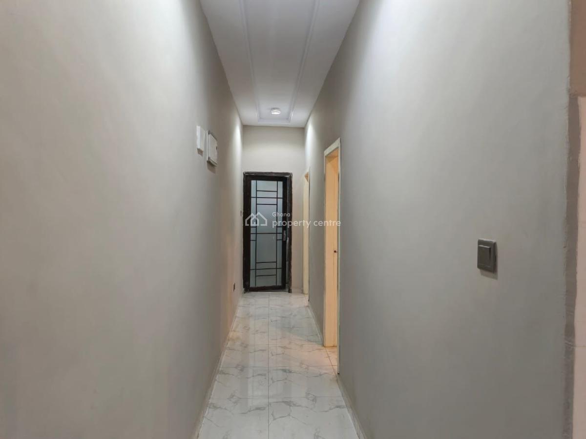 Two Bedroom Self Contain, Tse Addo Round About, Tse Addo, Accra, Mini Flat for Rent