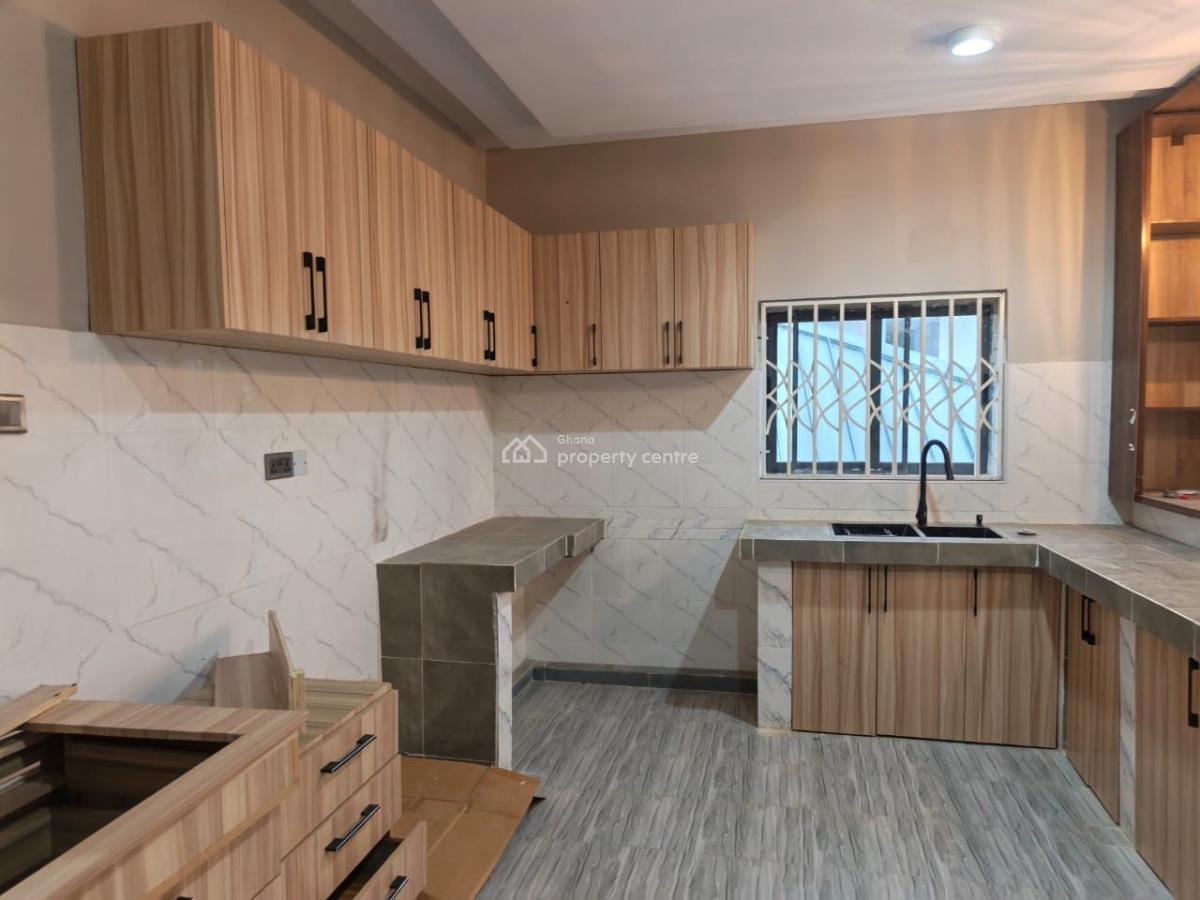 Two Bedroom Self Contain, Tse Addo Round About, Tse Addo, Accra, Mini Flat for Rent
