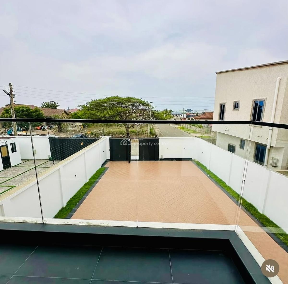Executive 4 Bedroom, Spintex, Accra, House for Sale