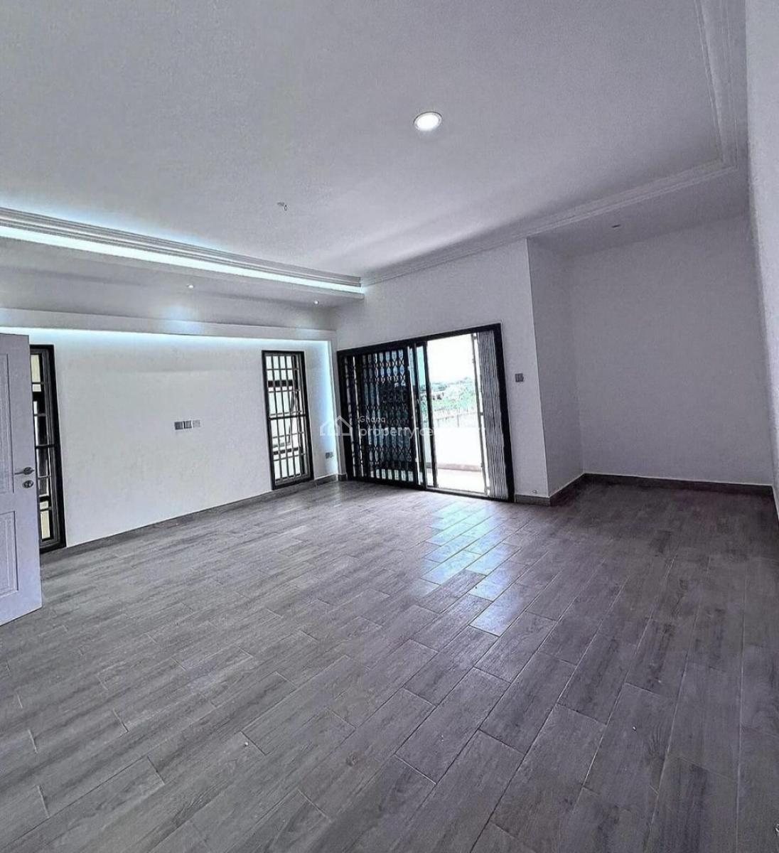 3-bedroom, 3-bathroom Modern Home -- Ayi Mensah (near Toll Booth) Key F, Woodbridge Residences, La Nkwantanang Madina Municipal, Accra, House for Sale