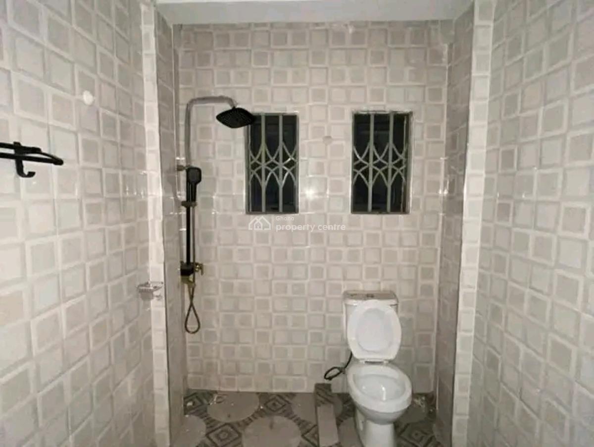 2 Bedrooms Apartment, School Junction, Ashaley Botwe, Adenta Municipal, Accra, Apartment for Rent