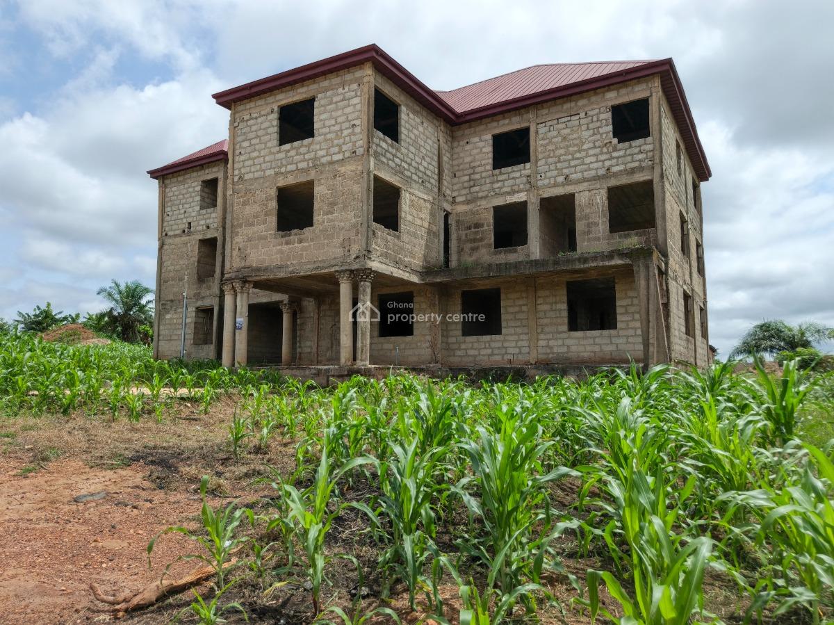 53 Bedrooms House, Abuakwa Akropong, Kumasi Metropolitan, Ashanti, House for Sale
