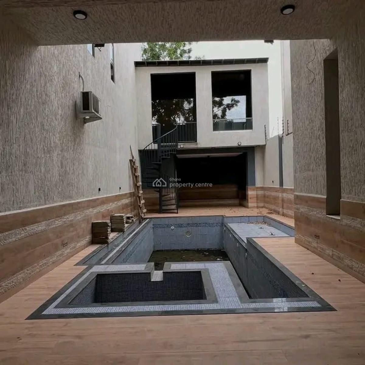 East Airport 6 Bedrooms House, East Airport, East Airport, Airport Residential Area, Accra, House for Sale