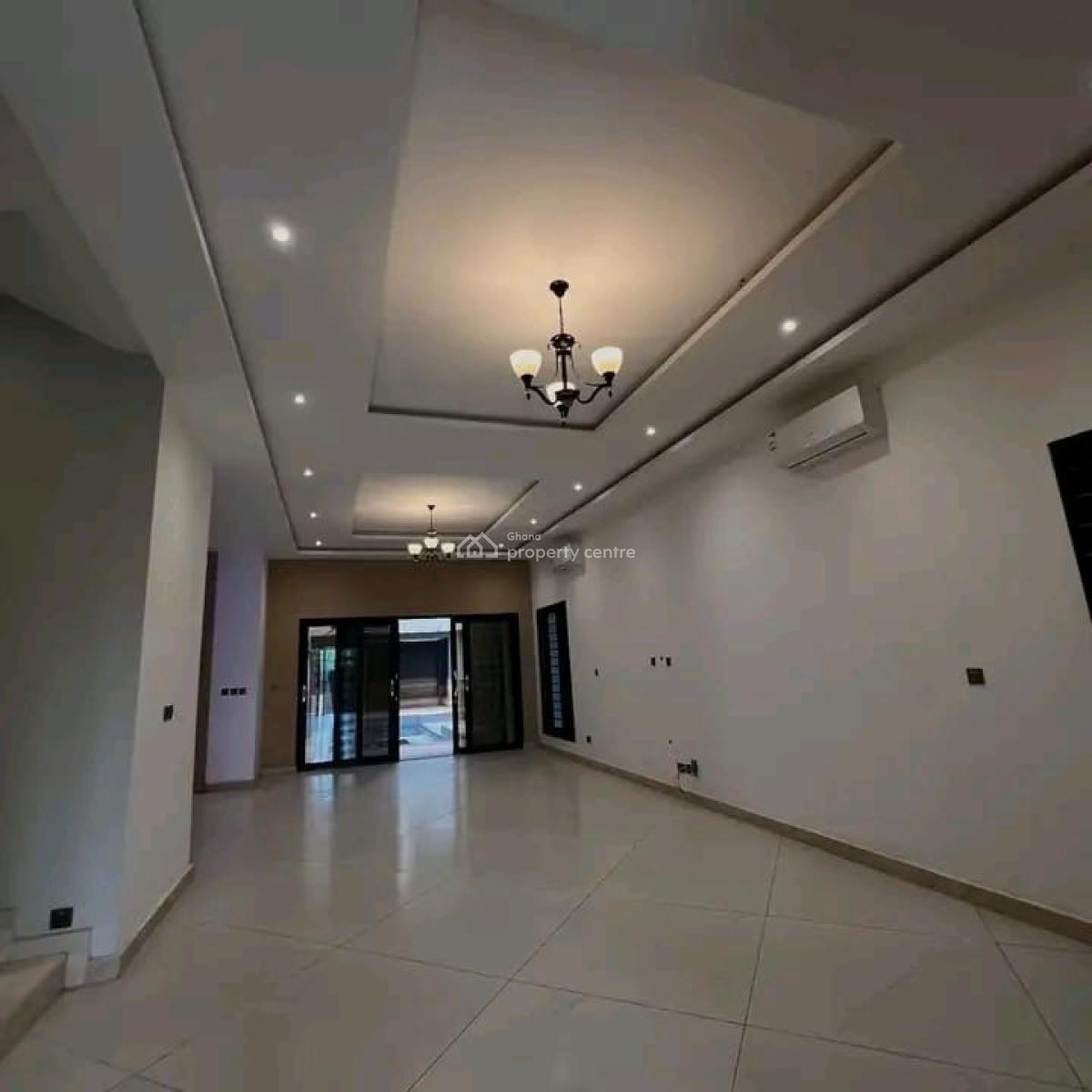 East Airport 6 Bedrooms House, East Airport, East Airport, Airport Residential Area, Accra, House for Sale