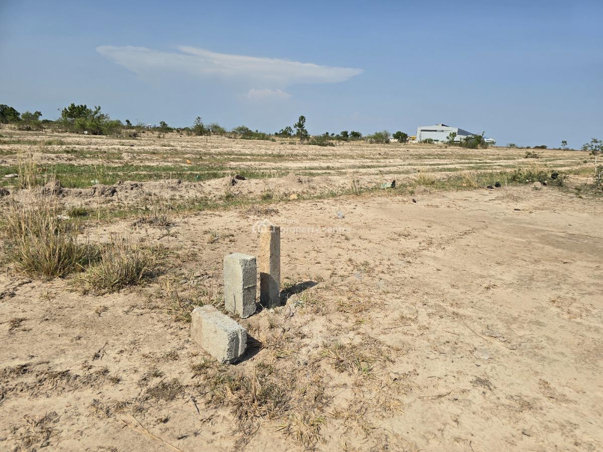 High-return Investment: 70x100ft Litigation-free Land in Dawhenya, New Site, Dawhenya, Tema, Accra, Mixed-use Land for Sale