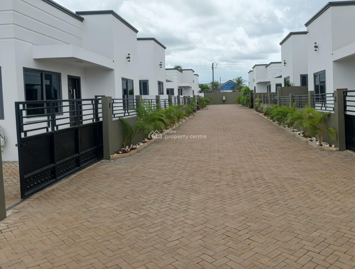 Executive 3 Bedroom, Adenta, Adenta Municipal, Accra, Townhouse for Rent