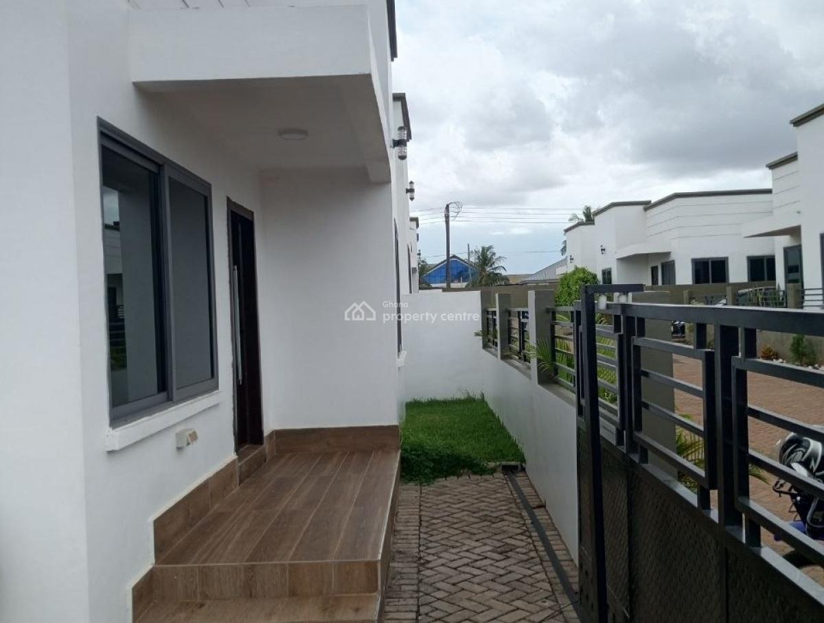 Executive 3 Bedroom, Adenta, Adenta Municipal, Accra, Townhouse for Rent