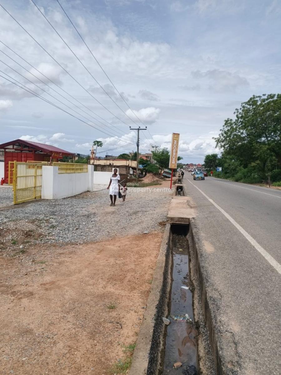 Almost 4 Plots, Dansoman Hansonic Area, Mataheko, Accra, Commercial Land for Rent